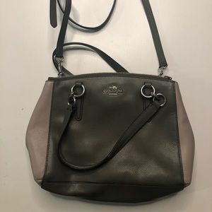 EUC Coach green/taupe colorblock purse